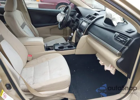 2012 Toyota Camry Le z USA, uszkodzony, nr VIN 4T1BF1FK4CU077338